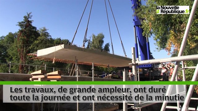 VIDEO. Un nouveau tablier pour le pont du Lion d'Argent à La Châtre