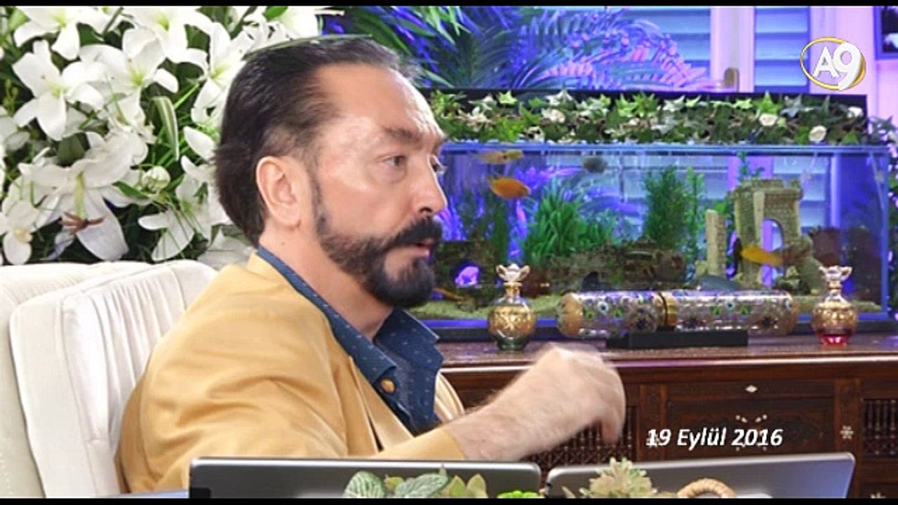 Abdülhamid zamanında Osmanlı toprakları 12 milyon kilometrekareden 2 milyon kilometrekareye düştü.