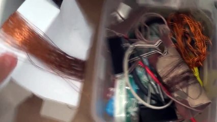 How to make a mini Faraday generator