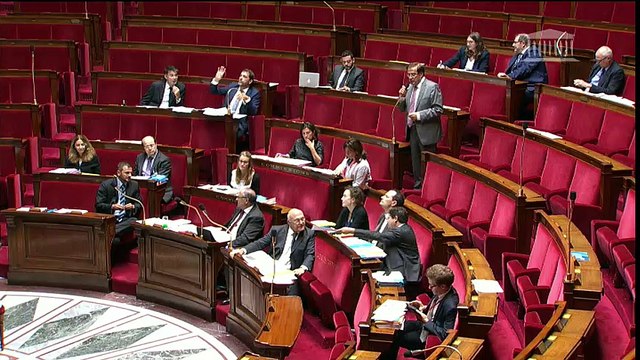 Pierre- Alain Muet: assurance-emprunteur, mieux protéger les plus demunis et faire respecter le droit à l'oubli