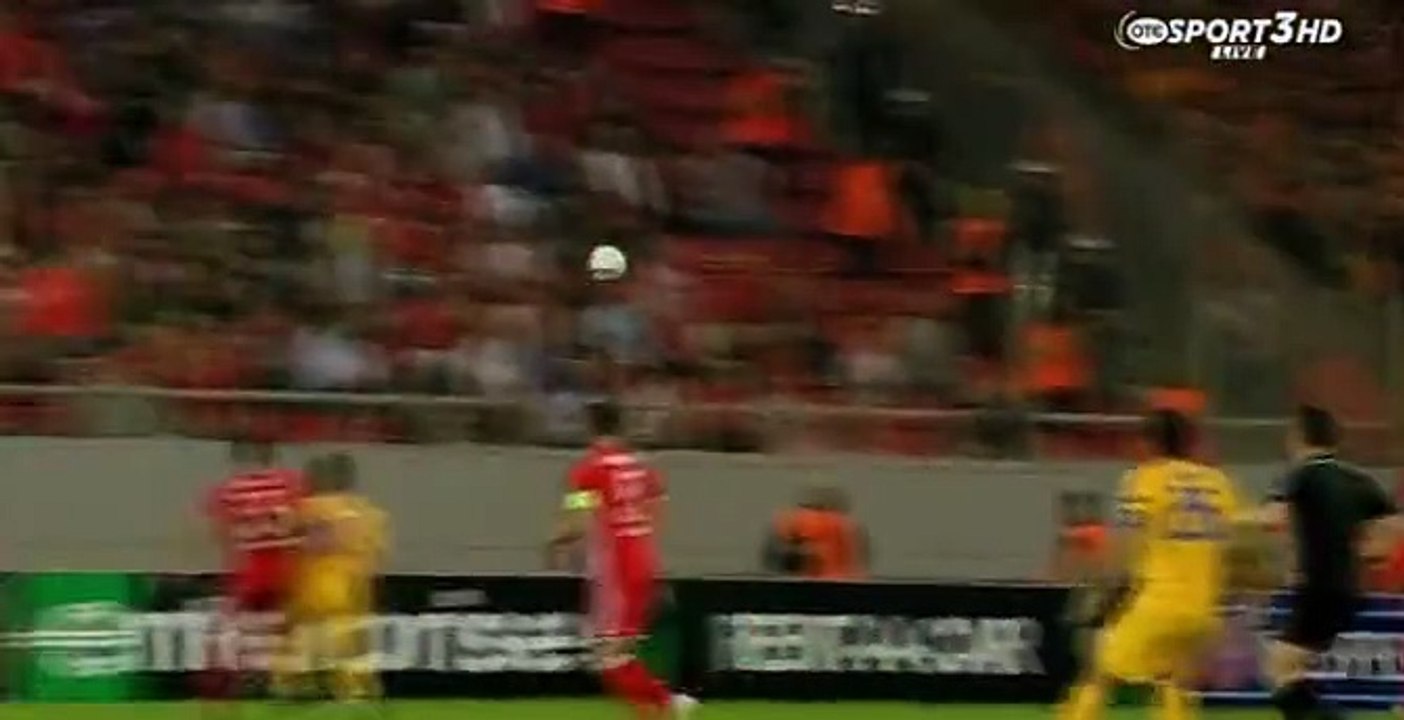 Botia Goal Olimpiakos vs Apoel