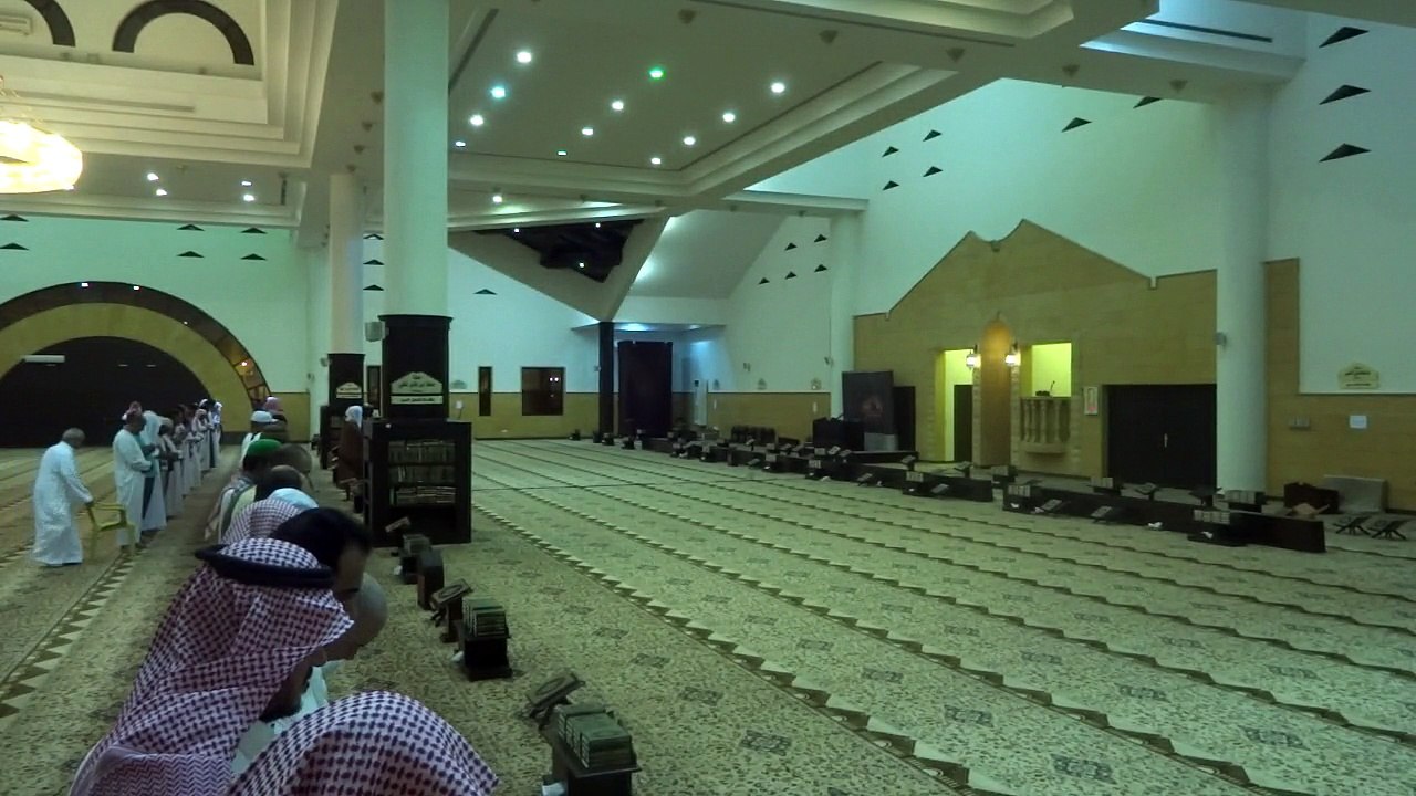 ( إن الذين يأكلون أموال اليتامى ظلماً ) فجرية الشيخ ياسر الدوسري الثلاثاء 26-12-1437هـ