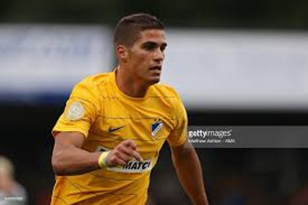 Pieros Sotiriou Goal HD - Olympiacos 0 - 1 APOEL Nicosia 29-09-2016 HD