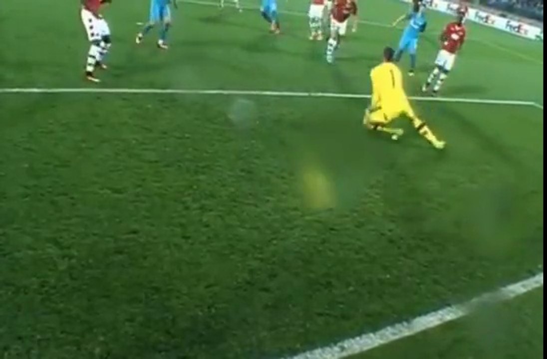 Goal Juliano. Zenith 2- 0 AZ Alkmaar -
