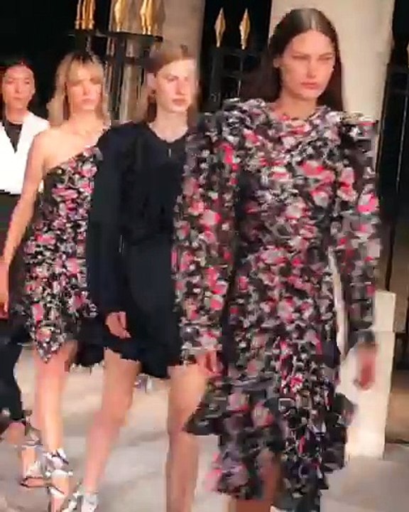 Isabel Marant show finale #isabelmarant @isabelmarant #pfw