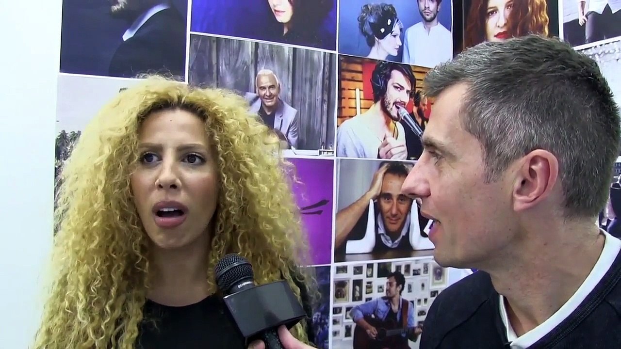 Afida Turner sans culotte - 'J'adore les films de CUL!'
