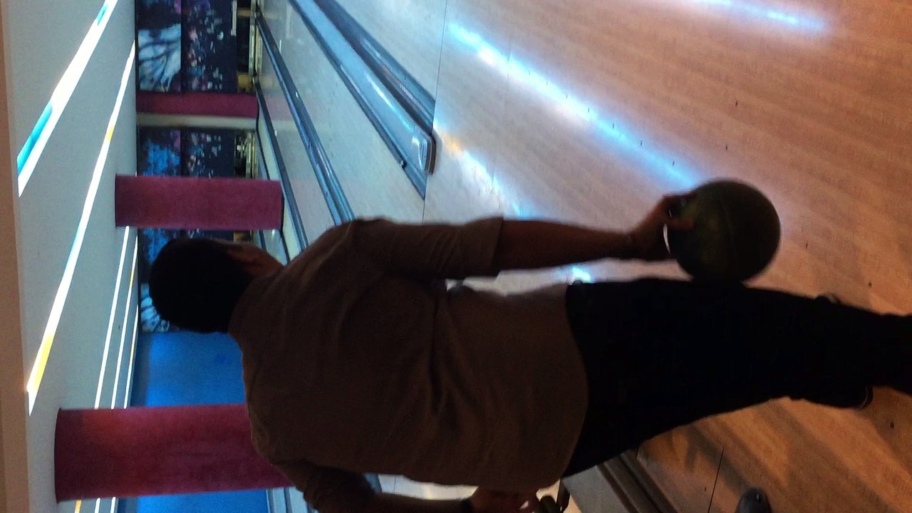 funny strike bowling