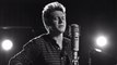 Niall Horan Performs Solo Single 'This Town' Acoustic Version