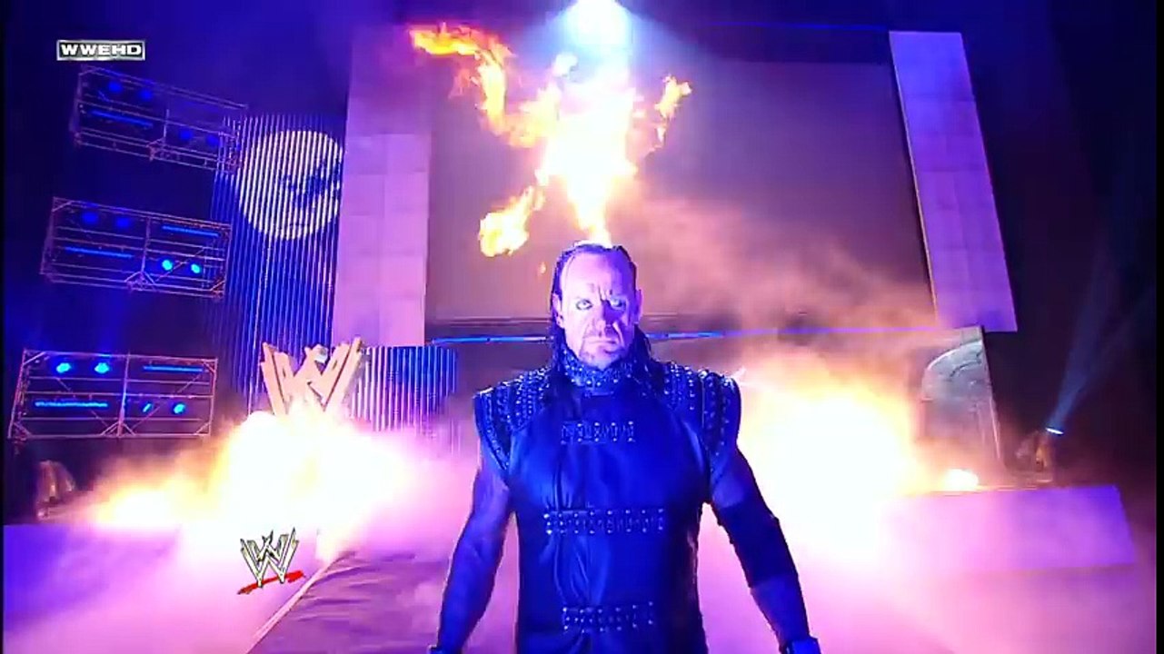 FULL-LENGTH MATCH - SmackDown - The Undertaker vs. CM Punk_HIGH