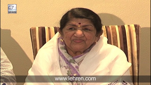 Lata Mangeshkar Slams Actresses For Revealing Dresses