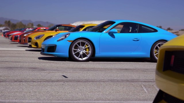 Les 12 plus belles voitures de 2016 dans une même course : Acura, Porsche, Aston, Audi, Jaguar, Nissan GTR, McLaren