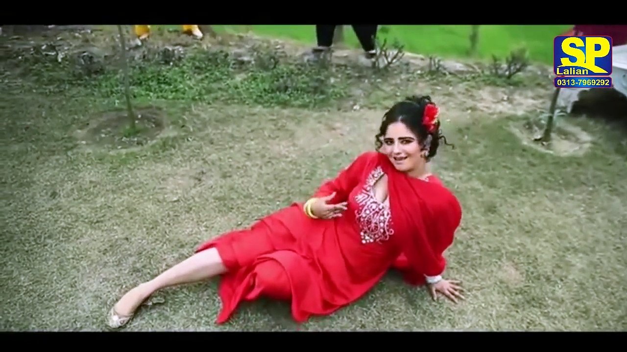 Latest Hot Mujra New Beautiful Saraiki Dance 2016