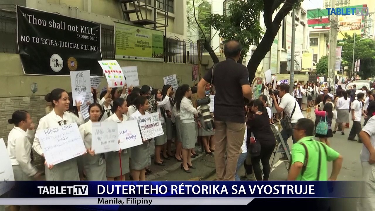 DUTERTE VYOSTRUJE RETORIKU