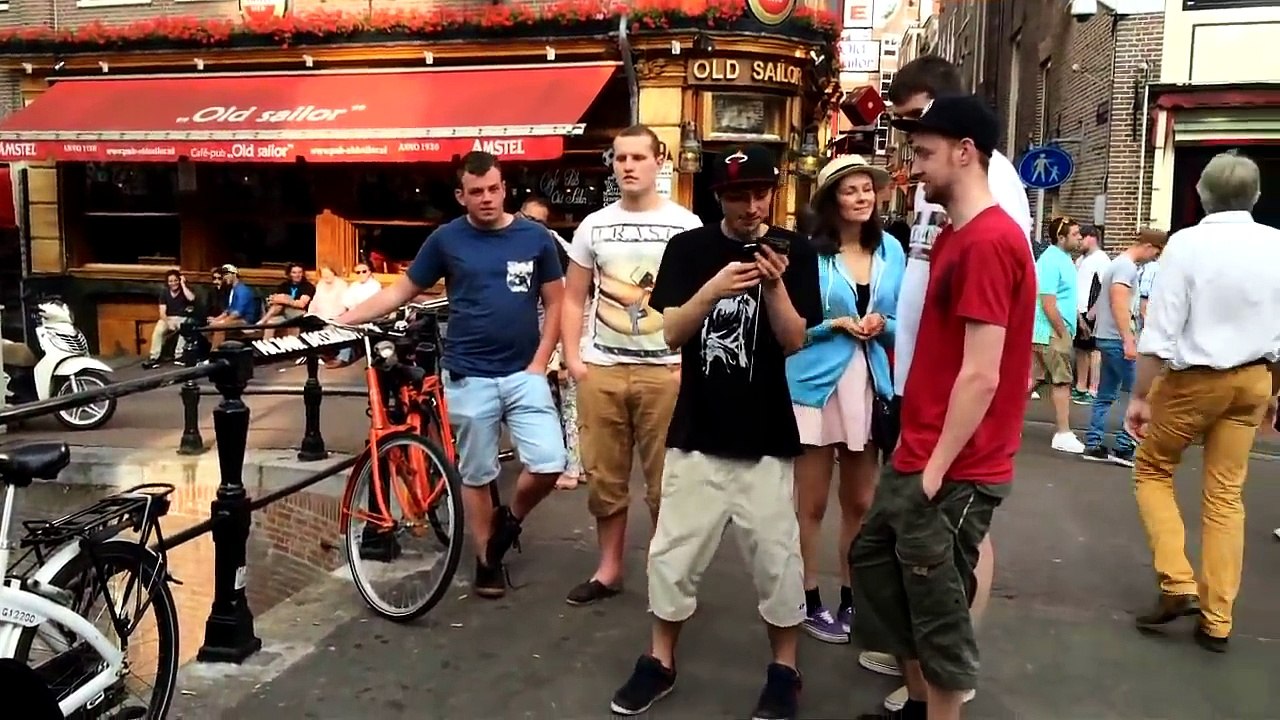 Sokak Müzisyenleri-Çılgın Blues  Gitar Sokak Performansı