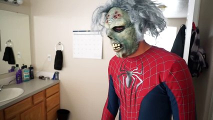 Spiderman vs Zombie Spiderman Orbeez Bath Time SuperHero fun in Real life! ) - P4