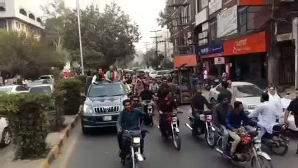Lahore Rally to Press Club against Brutal act of Panama Sharif ...lead by Shafqat Mahmood & waleed iqbal President PTI Lahore
