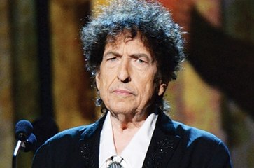 Nobel Kazanan Bob Dylan, Sessizliğini Bozdu; Ödülü Almaya Gidebileceğini Söyledi