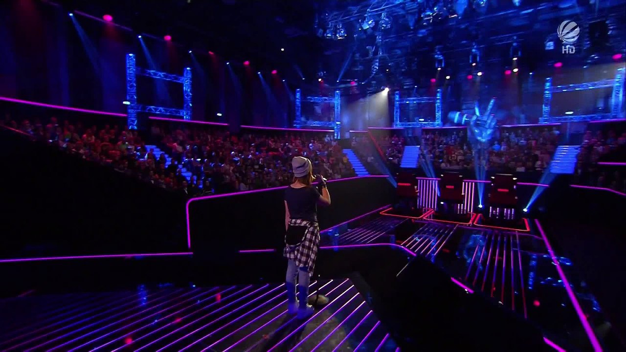 Liv - Not About Angels - TVOGK2015 (Blind Auditions 1) 27.2.2015 HD