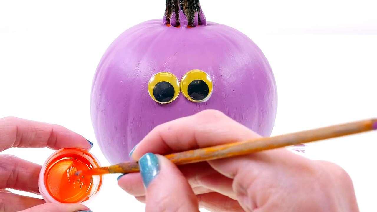 How To Make an Owl out of a Pumpkin _ Fun Fall DIY Crafts for Kids with DCTC