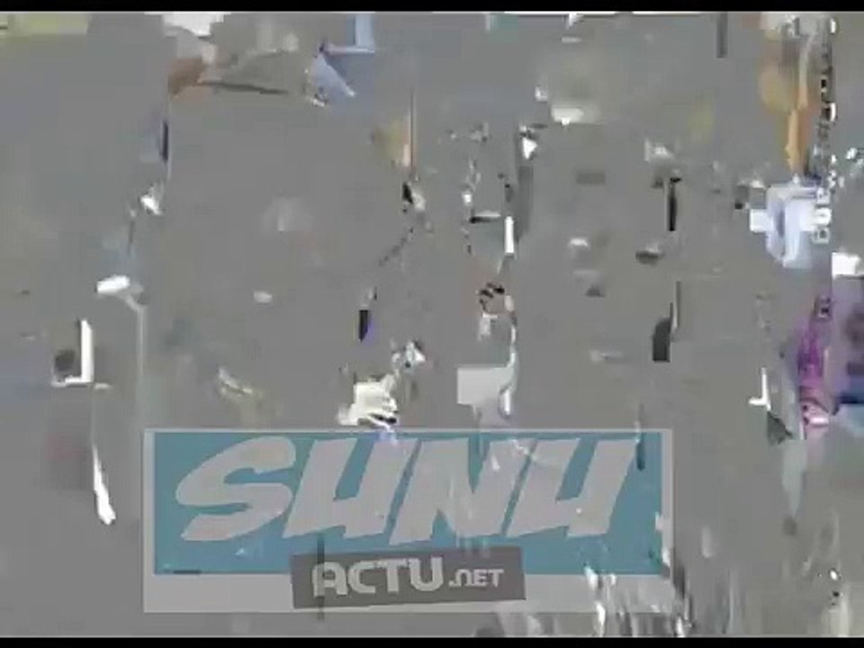 Modou Lo se moque de Niang Xaragne Lô - Niang borom miroir bi