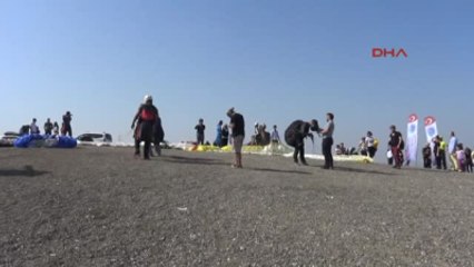 Adana Paraşütçülerin Cumhuriyet Atlayışı