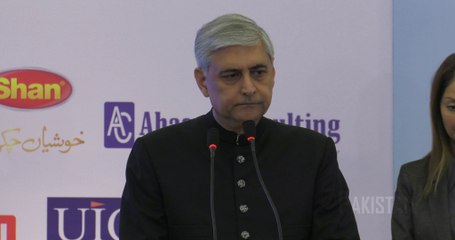 Mr Aamir Niazi acknowledged #GovernorSindh Dr. #IshratUlEbad's contribution to the federation.