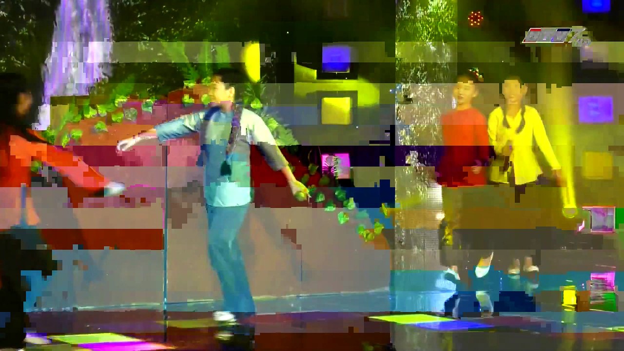 Cô Gái Mở Đường - Cẩm Ly & Thí Sinh Người Hùng Tí Hon