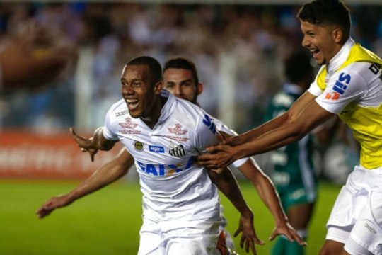 Santos vence o Palmeiras, entra no G3 e interrompe sequência invicta do Verdão