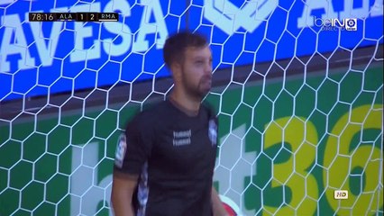 Ronaldo C. (Penalty missed) HD - Alavest1-2tReal Madrid 29.10.2016