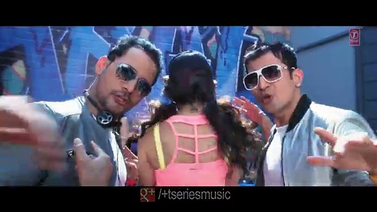 chittiyan kalaaiyaan wey song