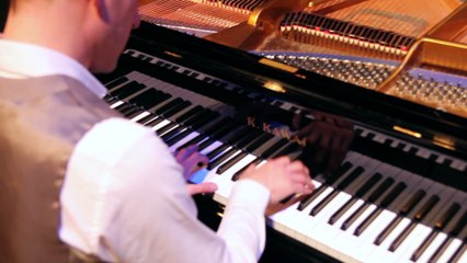 Christophe Corbier : J'irais Valser à Manhattan