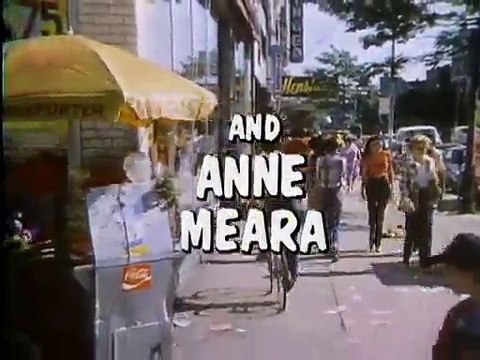 Archie Bunkers Place S1 E18 - The Ambush