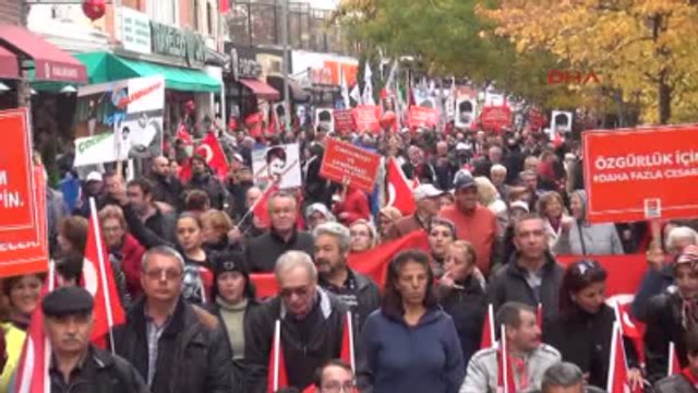 Eskişehir'de Cumhuriyet Yürüyüşü'ne 5 Bin Kişi Katıldı