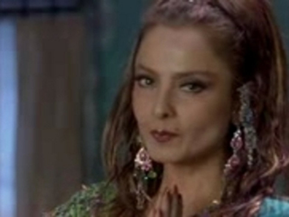 Rekha mast dance 2007