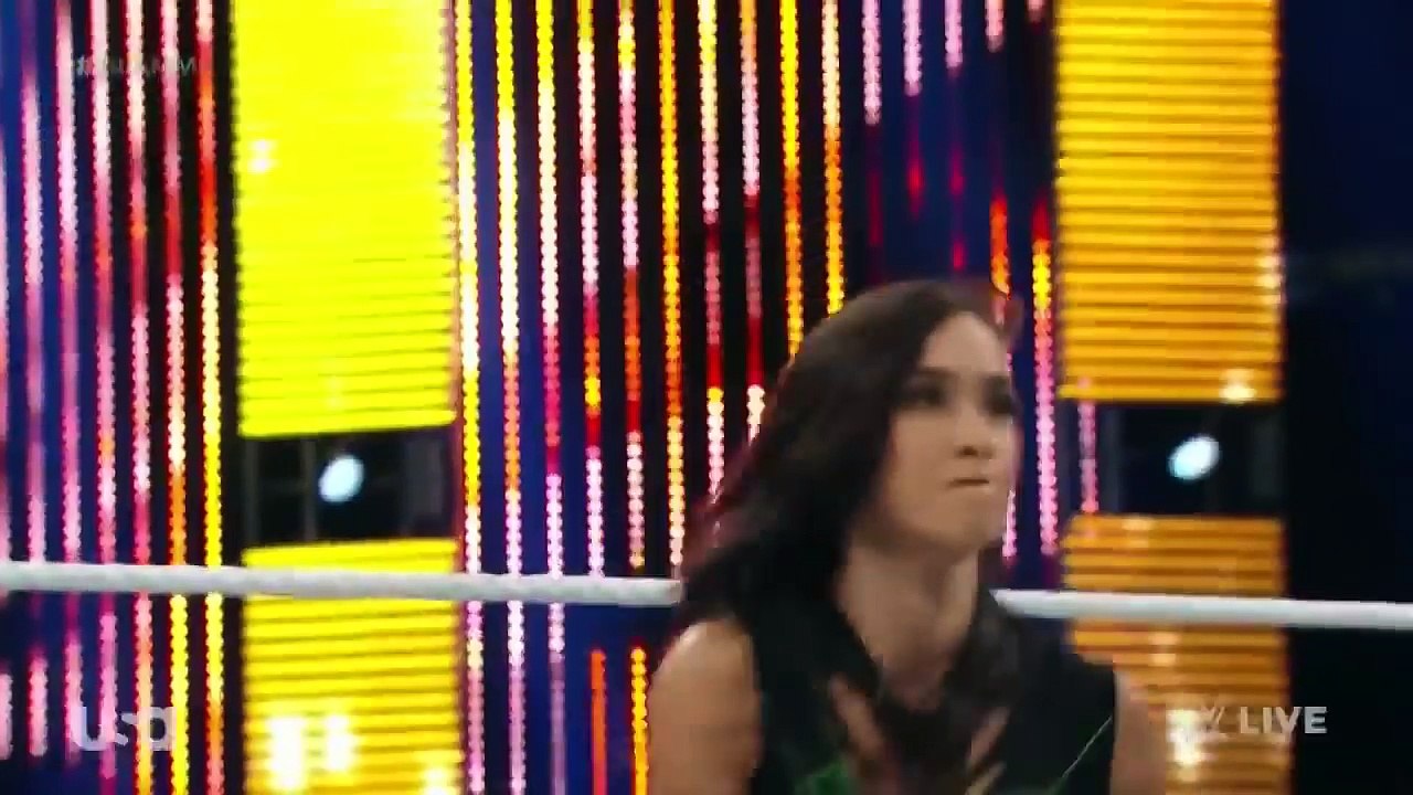 WWE Raw aj lee vs summer rae