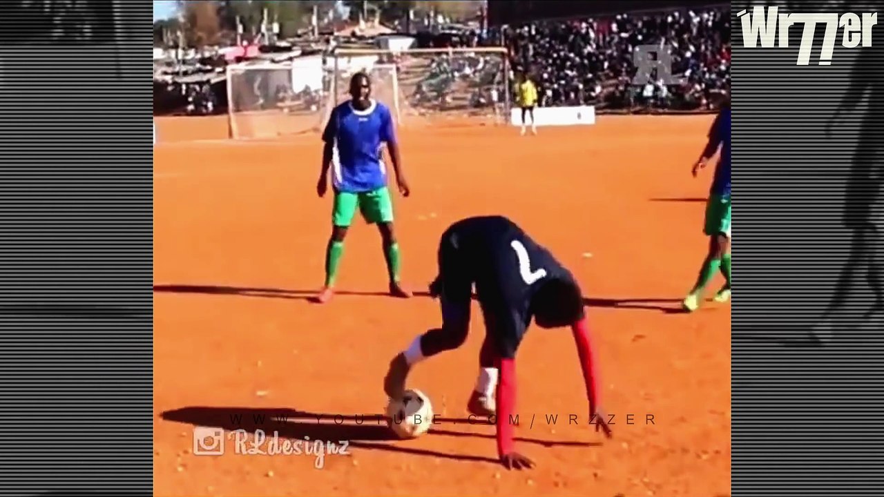 Most Funny Football Vines #1  Bizzare   Fails   Skills   Bloopers