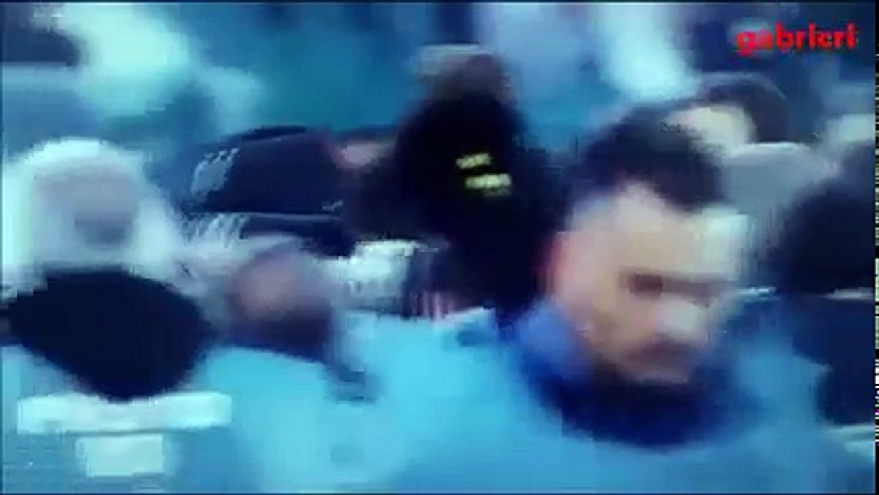 Juventus Napoli 2 1 Higuain saluta Sarri - Juventus 2-1 Napoli  -  29-10-2016