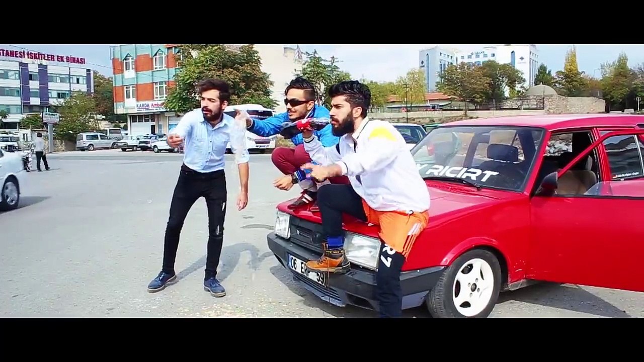 Beklenen Aleyna Tilki Parodisi =D