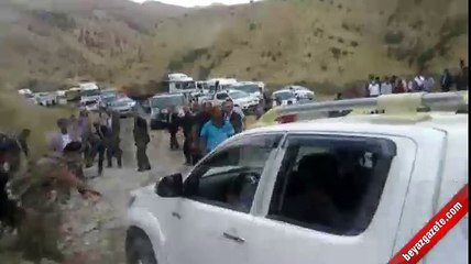 Teröristlerin karayoluna yerleştidiği patlayıcı infilak etti