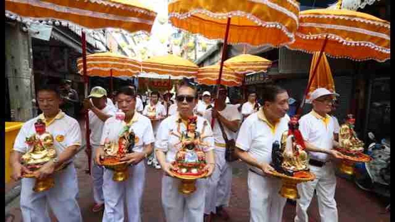 Bangkok se prepara para celebrar el Festival Vegetariano en el barrio de Chinatown