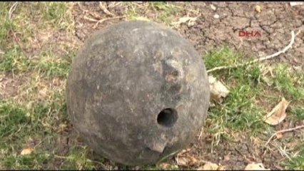 Kars Çayı'ndan 1'inci Dünya Savaşı'na Ait Gülleler Çıktı