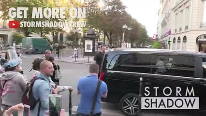OFFICIAL VIDEO - FULL - Kim Kardashian attacked in Paris by Prankster, but there is security