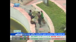 দেখুন দিনে দুপুরে ছিনতাই l Snatching l ভয়ংকর ছিনতাইকারী l Chintai