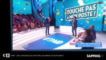 TPMP : Cyril Hanouna gifle Matthieu Delormeau en plein direct , ils simulent une bagarre (Vidéo)
