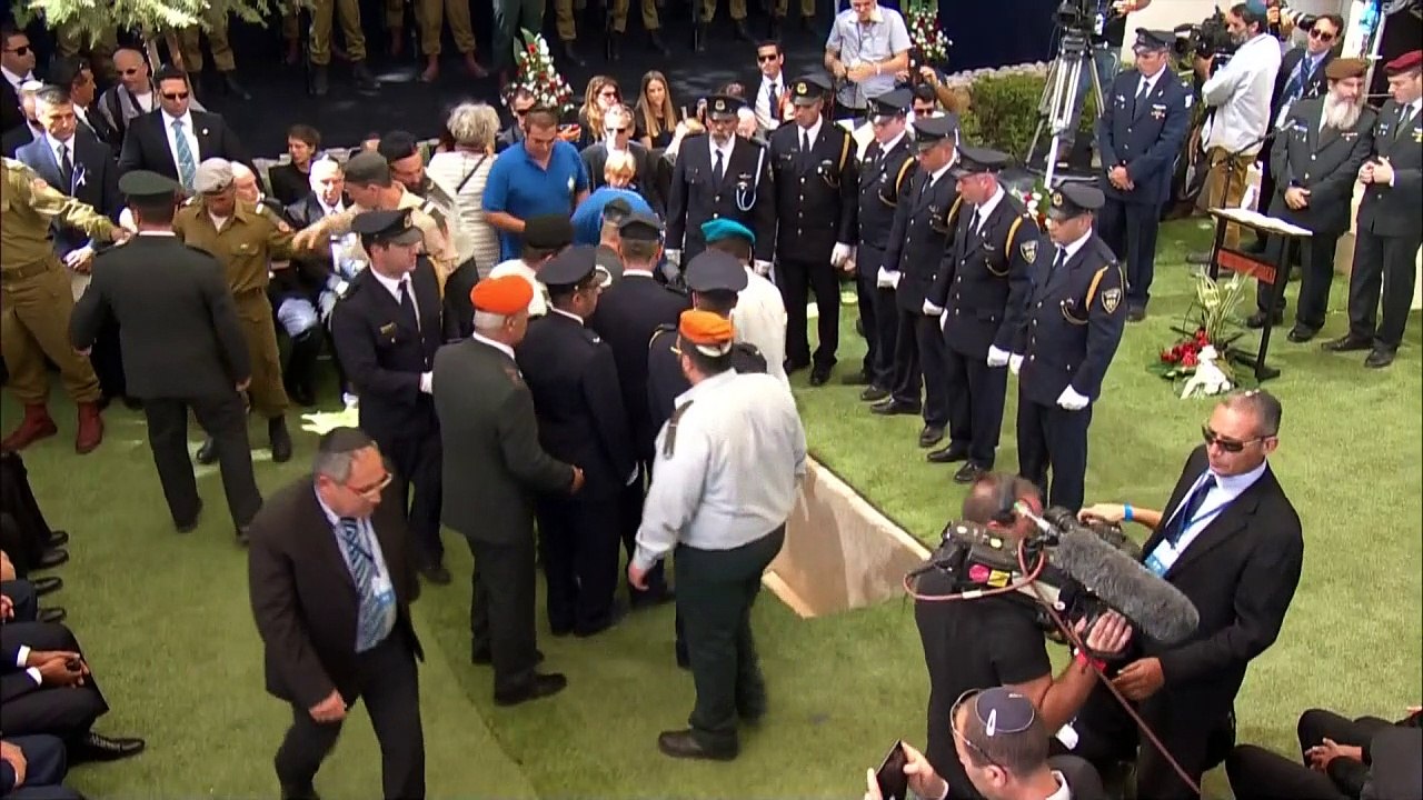 Shimon Peres é sepultado em Jerusalém