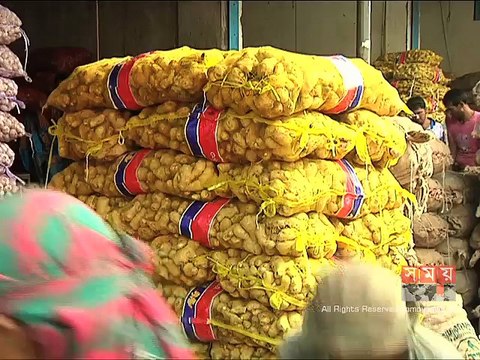 পাইকারি বাজারে বেড়েছে চালের দাম