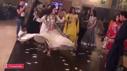 LUCKY LEONE NACHAN FARATE MAAR KAY PRIVATE DANCE BRAND NEW WEDDING MUJRA PARTY 2016