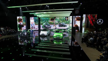 smart Presentation at 2016 Paris Motor Show