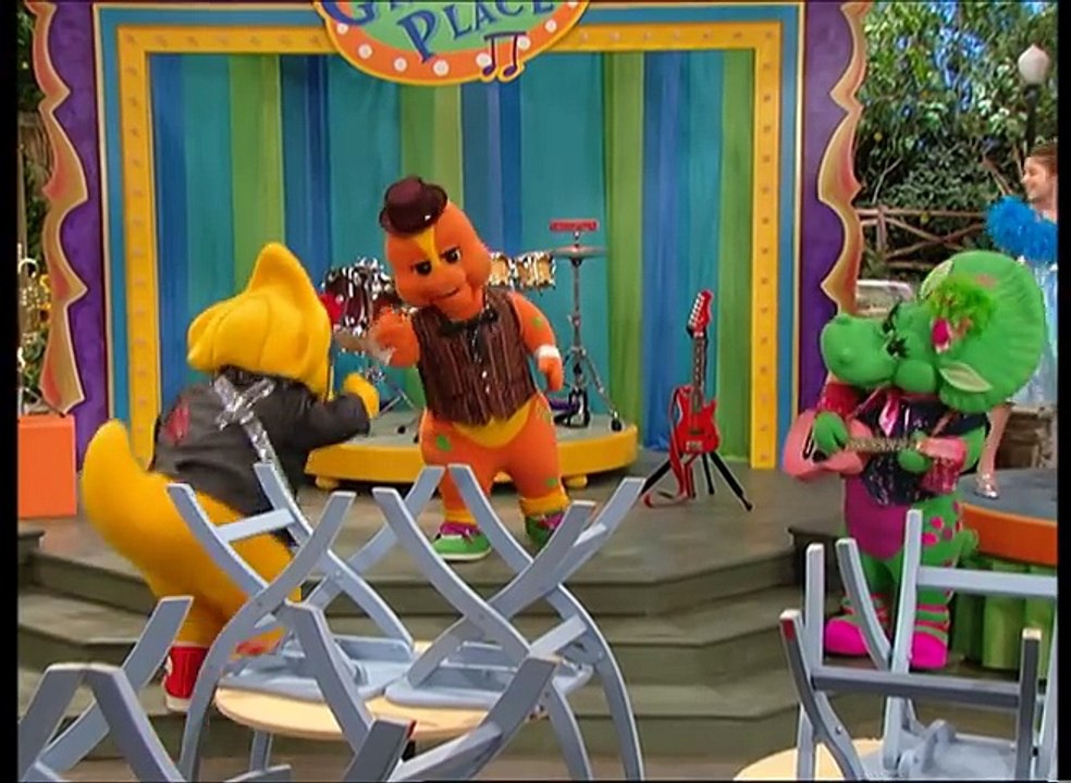 Barney & Friends - Little Red Rockin Hood