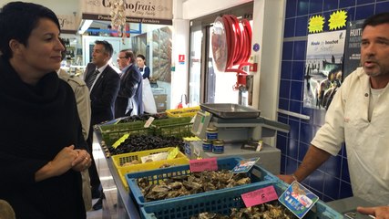 Estelle Grelier au marché Arago